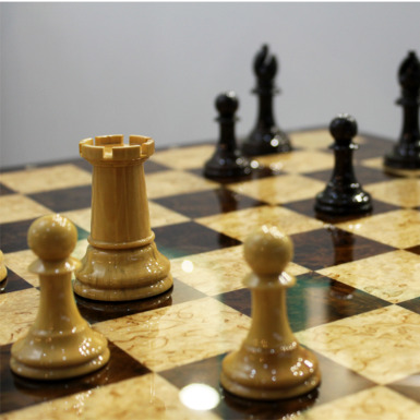 вишуканий шаховий набір