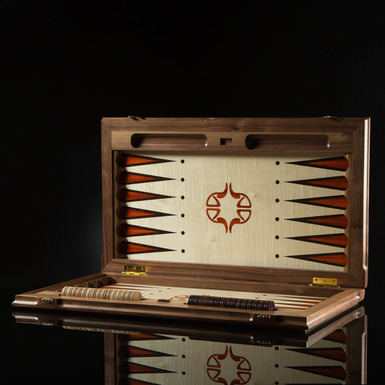 Gift backgammon