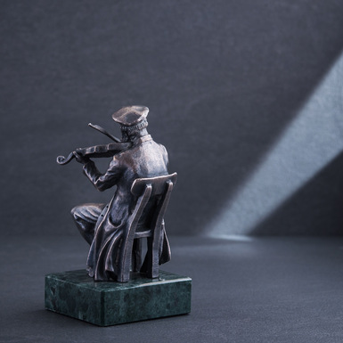 Срібна фігура ручної роботи "Скрипаль" - купити в інтернет магазині 