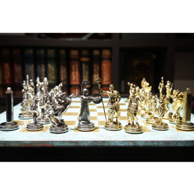 Красивые шахматы «Дискобол» в футляре 