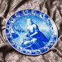 Decorative plate "Milkwoman" Delft, Holland, 1950-1960 - buy in the online gift 
