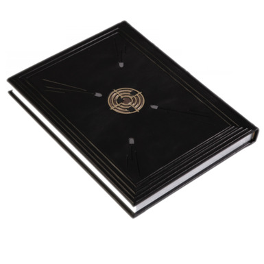 оформлена обкладинка з шкіри