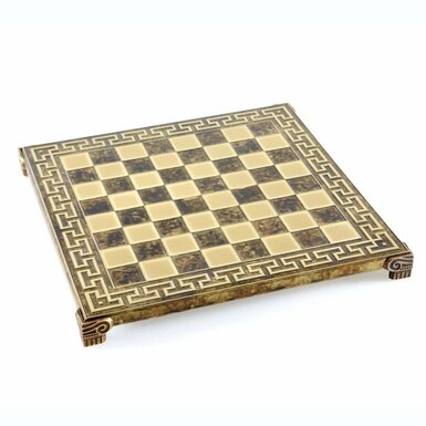 a gift to the chef chess