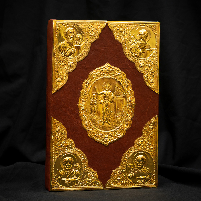  Раритетное издание «Апостол» 1695 года 