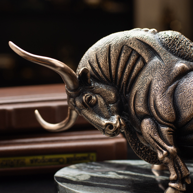 Бронзова статуетка фото 1